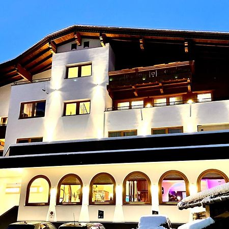 Aparthotel Dorfplatzl Garni Тукс Екстер'єр фото