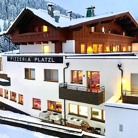Aparthotel Dorfplatzl Garni Тукс Екстер'єр фото