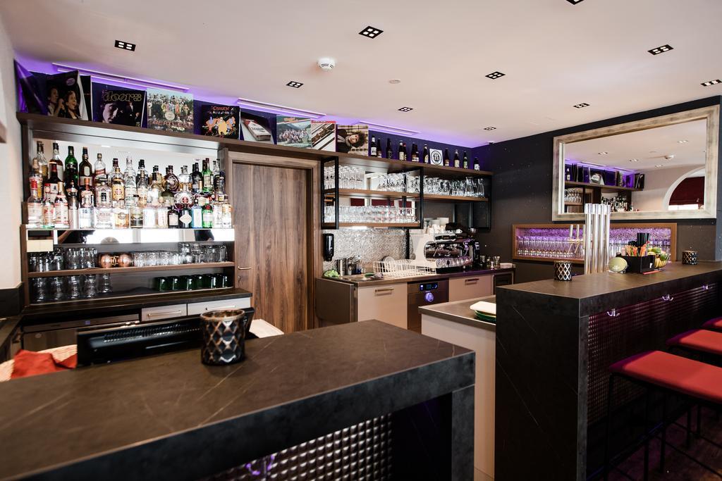 Aparthotel Dorfplatzl Garni Тукс Екстер'єр фото
