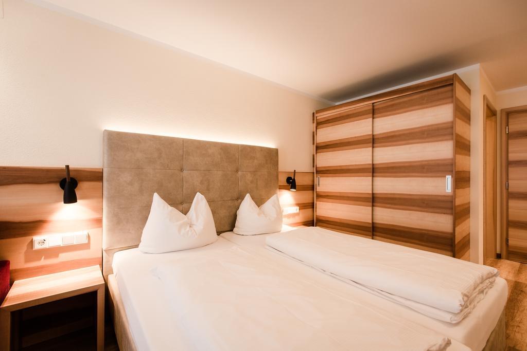 Aparthotel Dorfplatzl Garni Тукс Екстер'єр фото