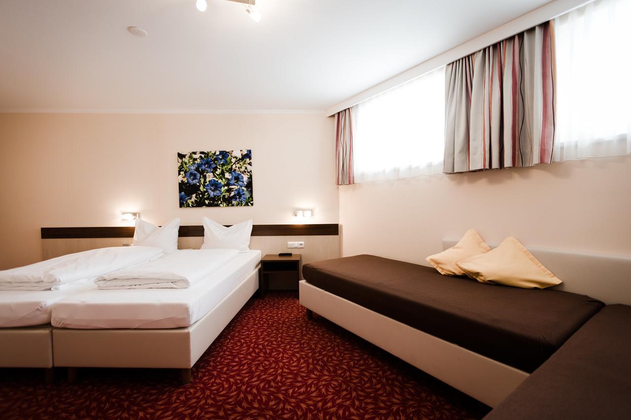 Aparthotel Dorfplatzl Garni Тукс Екстер'єр фото