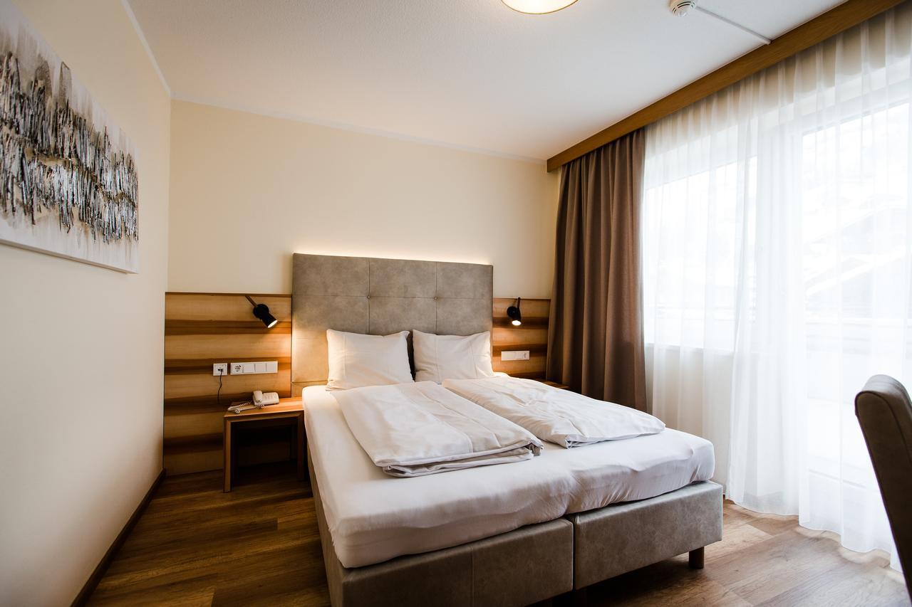 Aparthotel Dorfplatzl Garni Тукс Екстер'єр фото