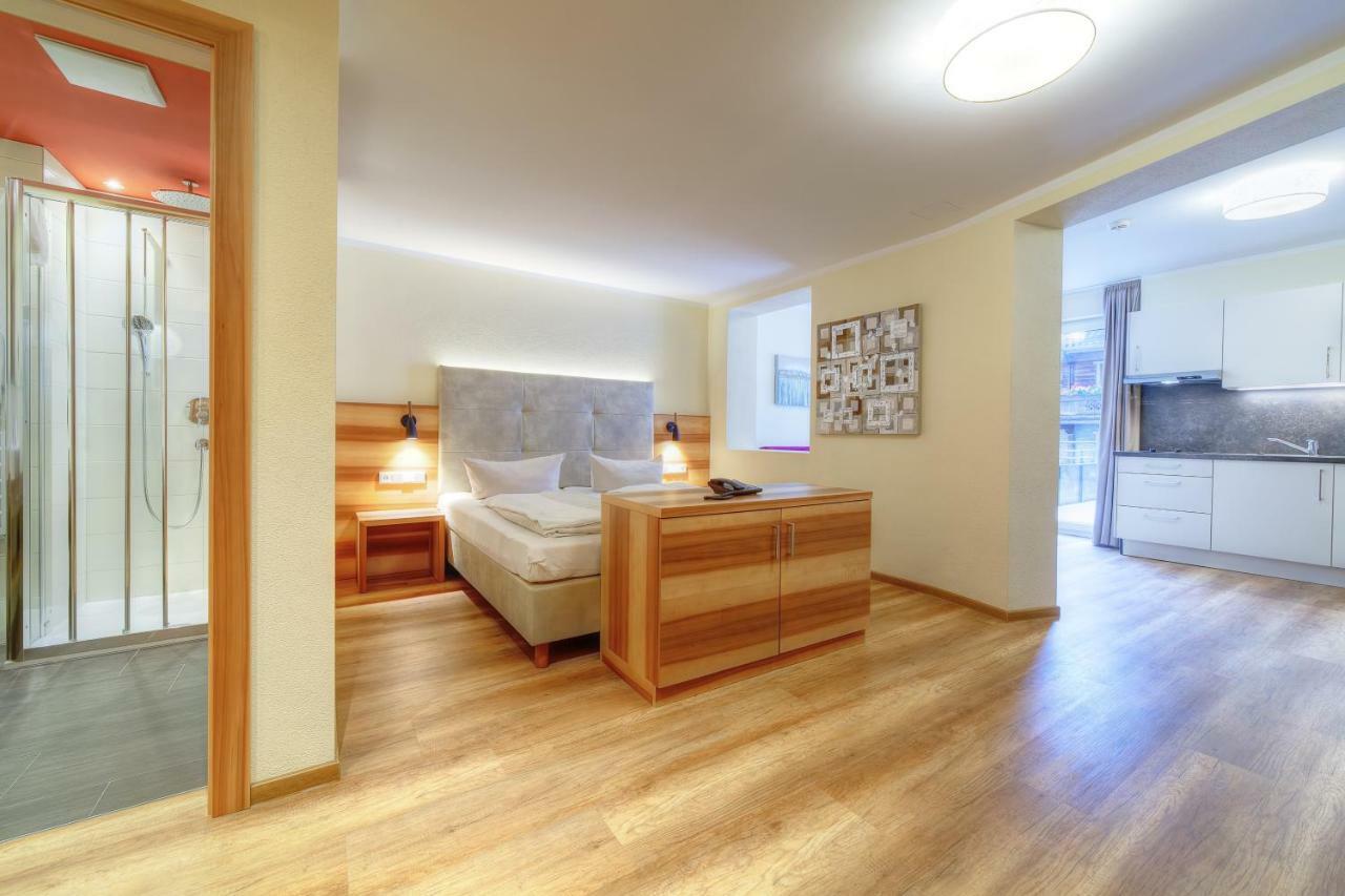 Aparthotel Dorfplatzl Garni Тукс Екстер'єр фото